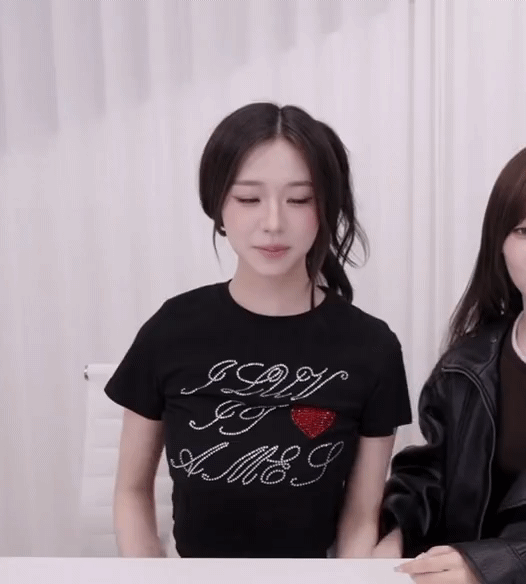 에겐력 상당한 김채연.gif | 인스티즈