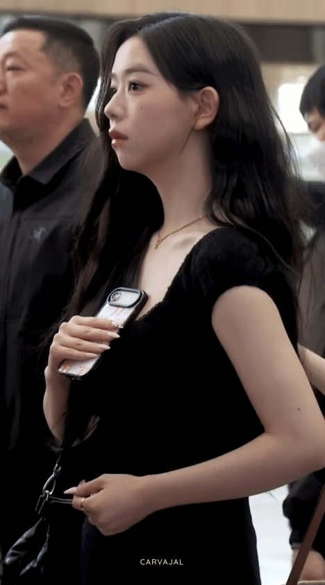 에겐력 상당한 김채연.gif | 인스티즈