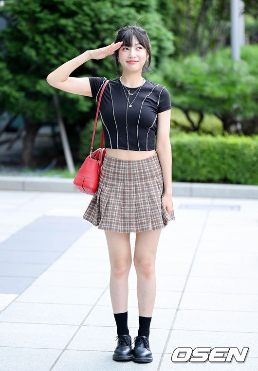 레드벨벳 조이 동물농장 출근 패션 | 인스티즈