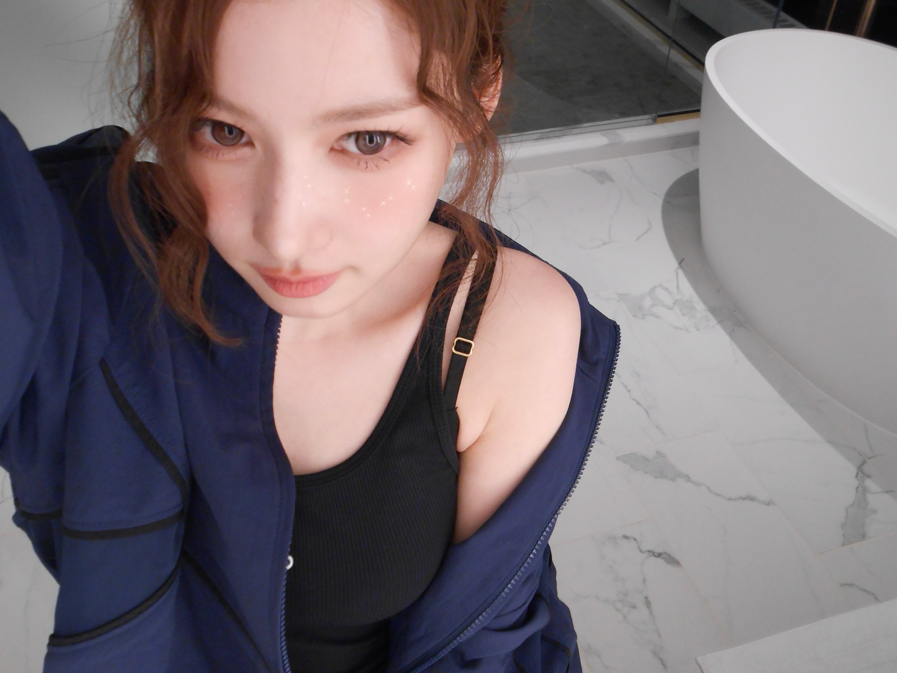 30살 터와이스 사나 근황..jpgif | 인스티즈