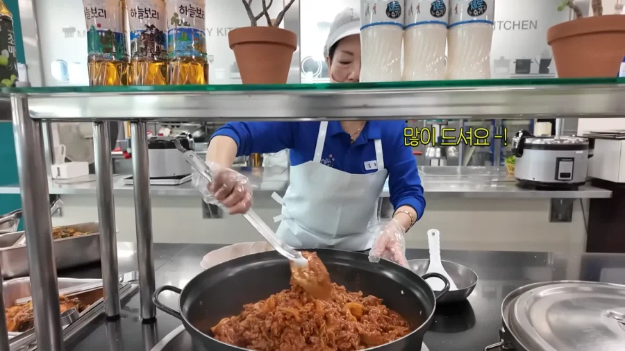 학생 때 이루지 못한 꿈을 이룬 쯔양.jpg | 인스티즈