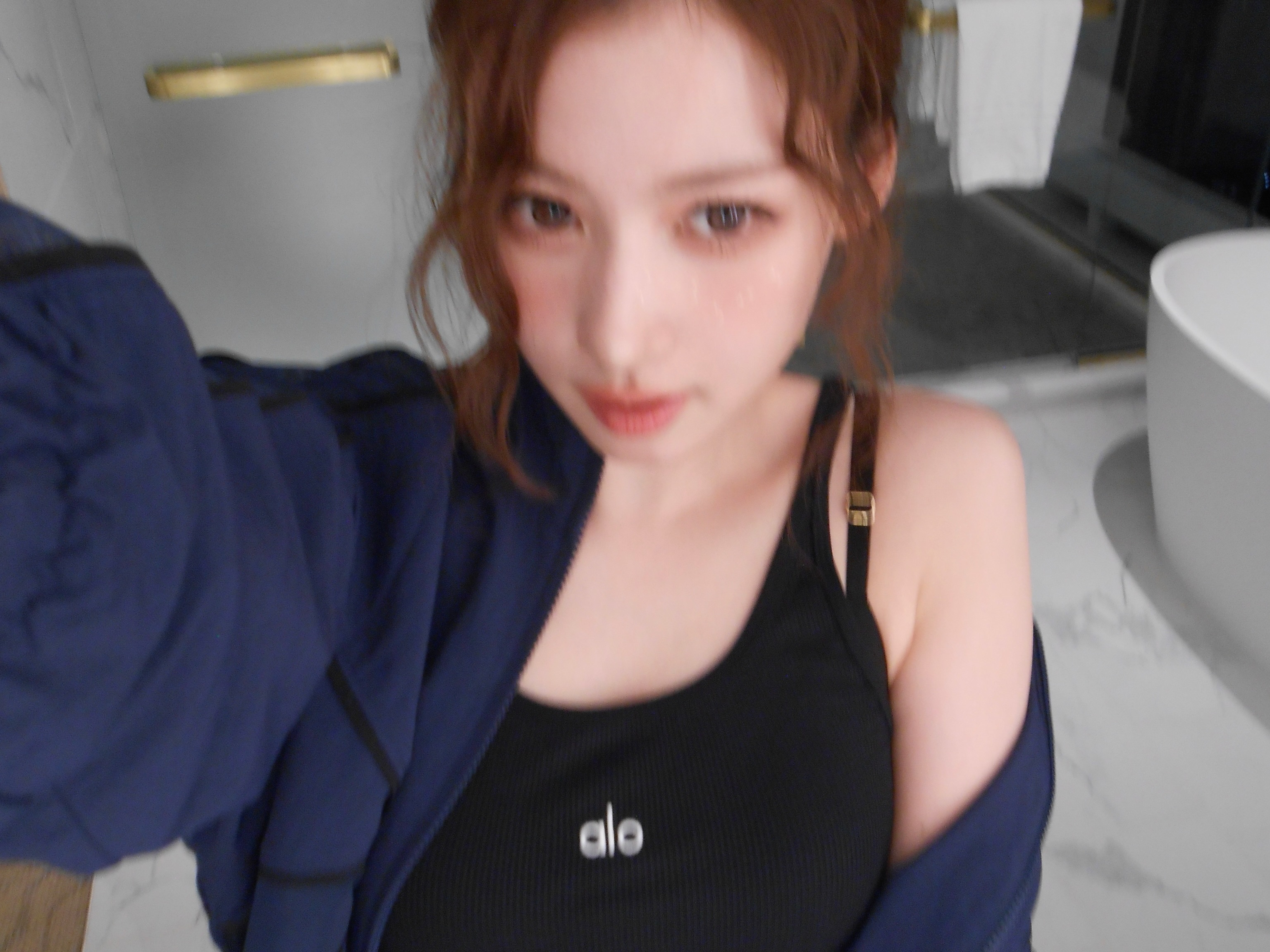 30살 터와이스 사나 근황..jpgif | 인스티즈