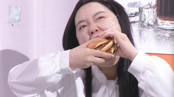 감튀 욕심을 낸 남자의 최후.jpg | 인스티즈
