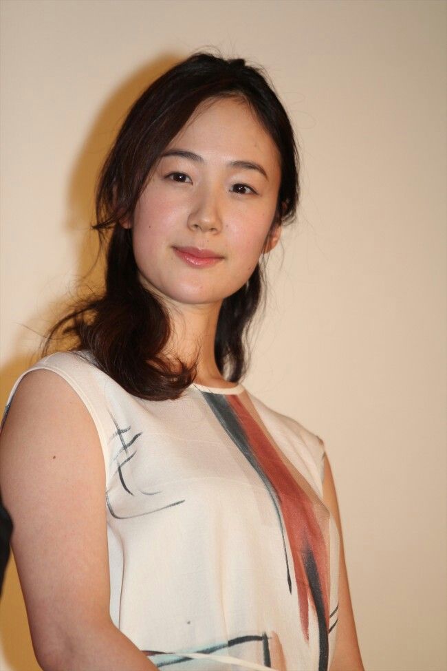 일본에서 쇼와 시대풍 미인 얼굴로 불리는 여자연예인 | 인스티즈