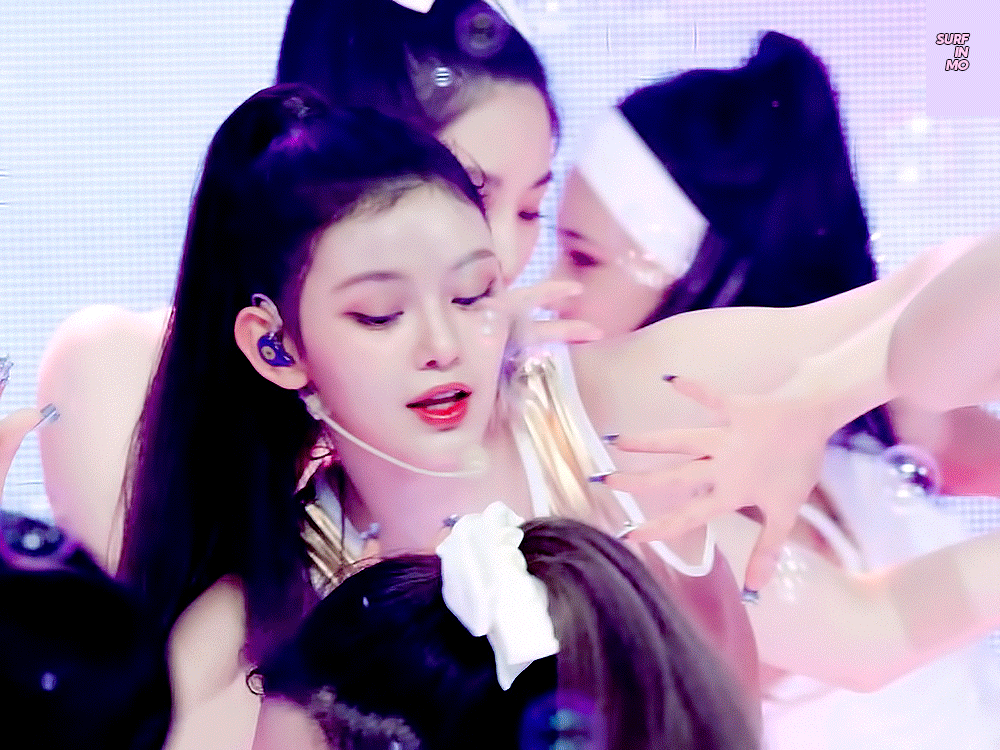 비주얼 레전드 포니테일 뉴진스 다니엘 .gif | 인스티즈