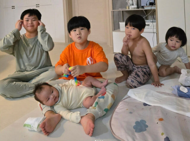 5형제 극한 육아중인 정주리 근황 .jpg | 인스티즈
