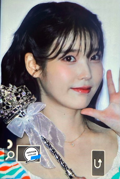 10년만에 만난 팬을 알아보는 아이유🥹 | 인스티즈