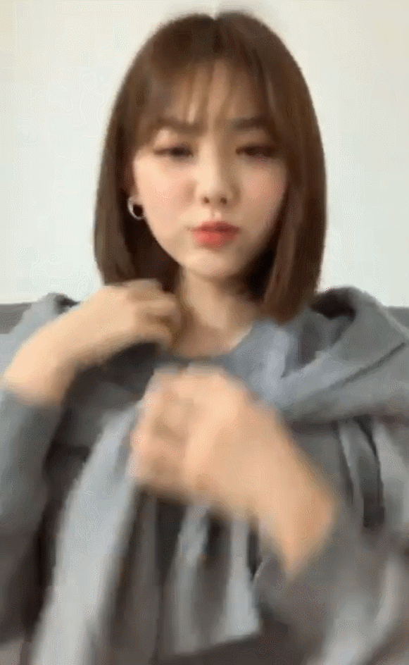 어깨가 자주 결린다는 강미나 | 인스티즈