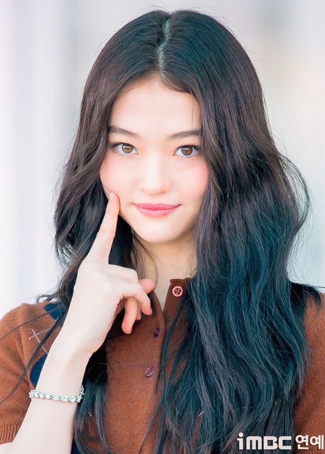 어린시절이랑 외모 비교 많이당해서 스트레스 인것 같은 여돌 | 인스티즈