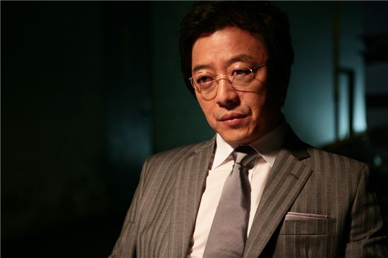 큰아빠는 ㅇ이렇게 작은아빠는 0 이렇게 생긴거같은 달글 | 인스티즈