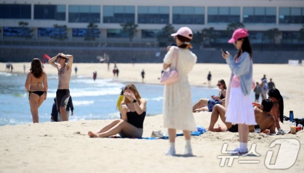 오늘자 해운대 | 인스티즈