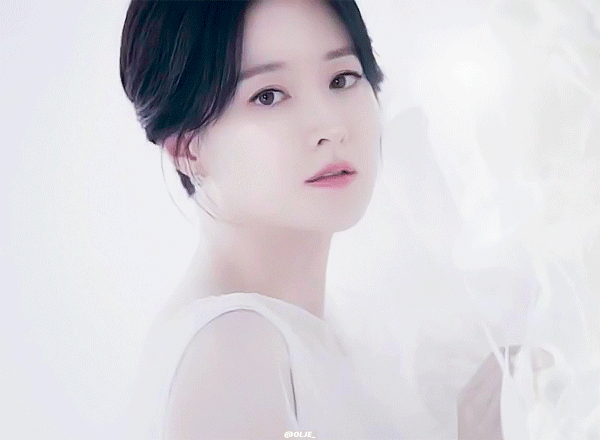 여자 연예인으로 재구성 해본 패션잡지 의인화.gif | 인스티즈