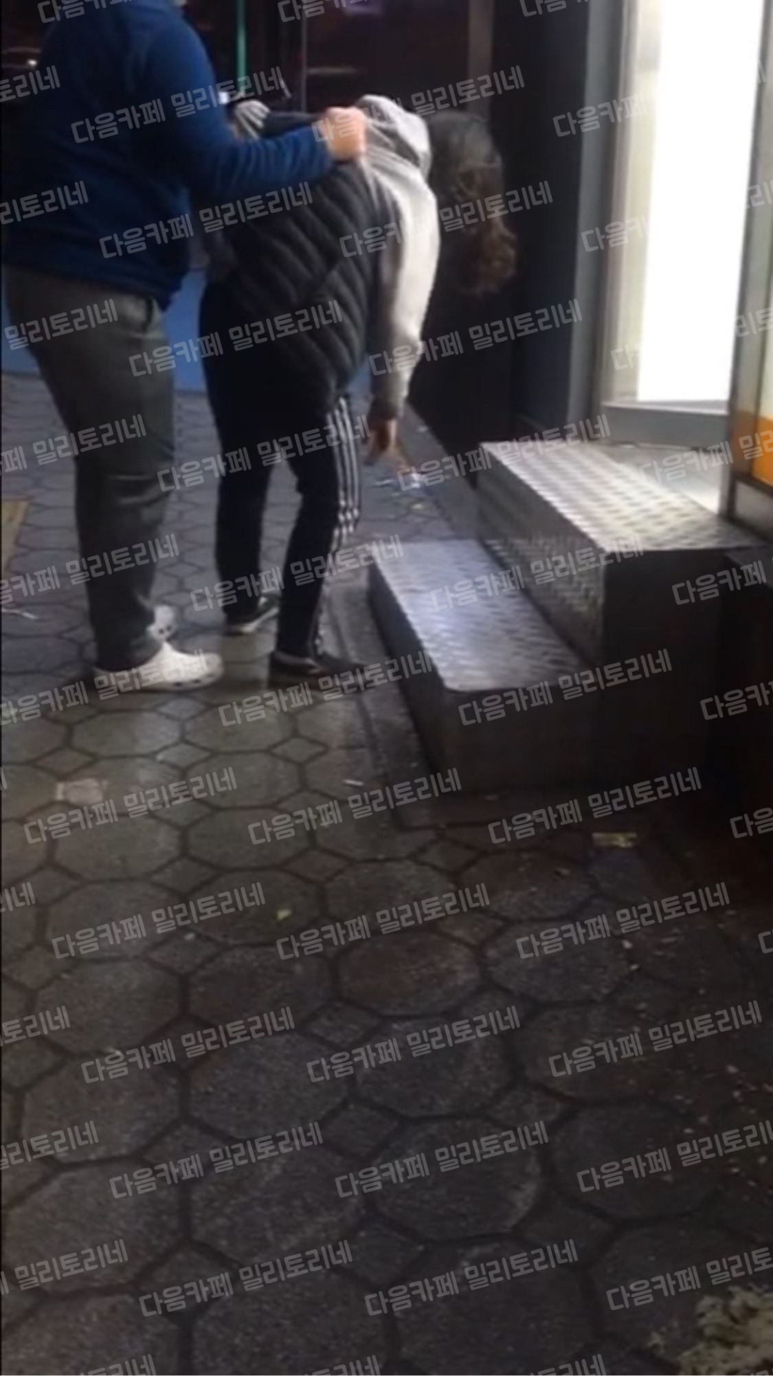 대학다닐 때 술 취했던 내 모습들 보는중.. | 인스티즈