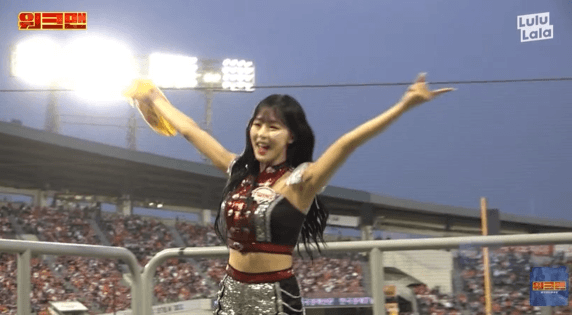 [데이터주의 / 초스압] 현재 워크맨 이준 민심 떡상한 이유.jpgif | 인스티즈