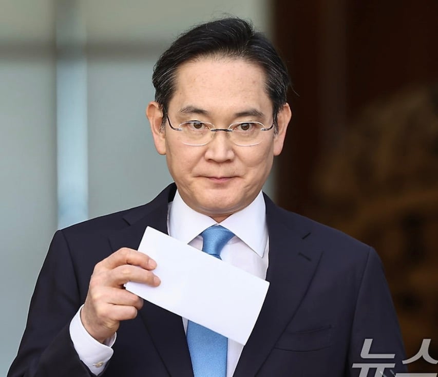 이재용 젊었을 때 얼굴 안 남은거 너무 신기해 | 인스티즈