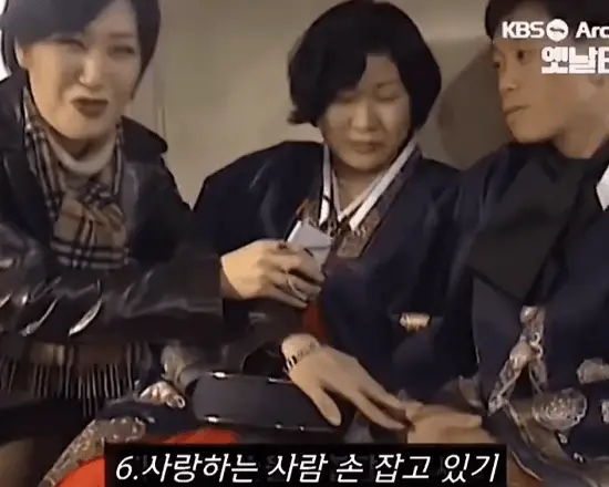 휴대폰 없던 90년대 기차에선 뭘 했을까??? | 인스티즈
