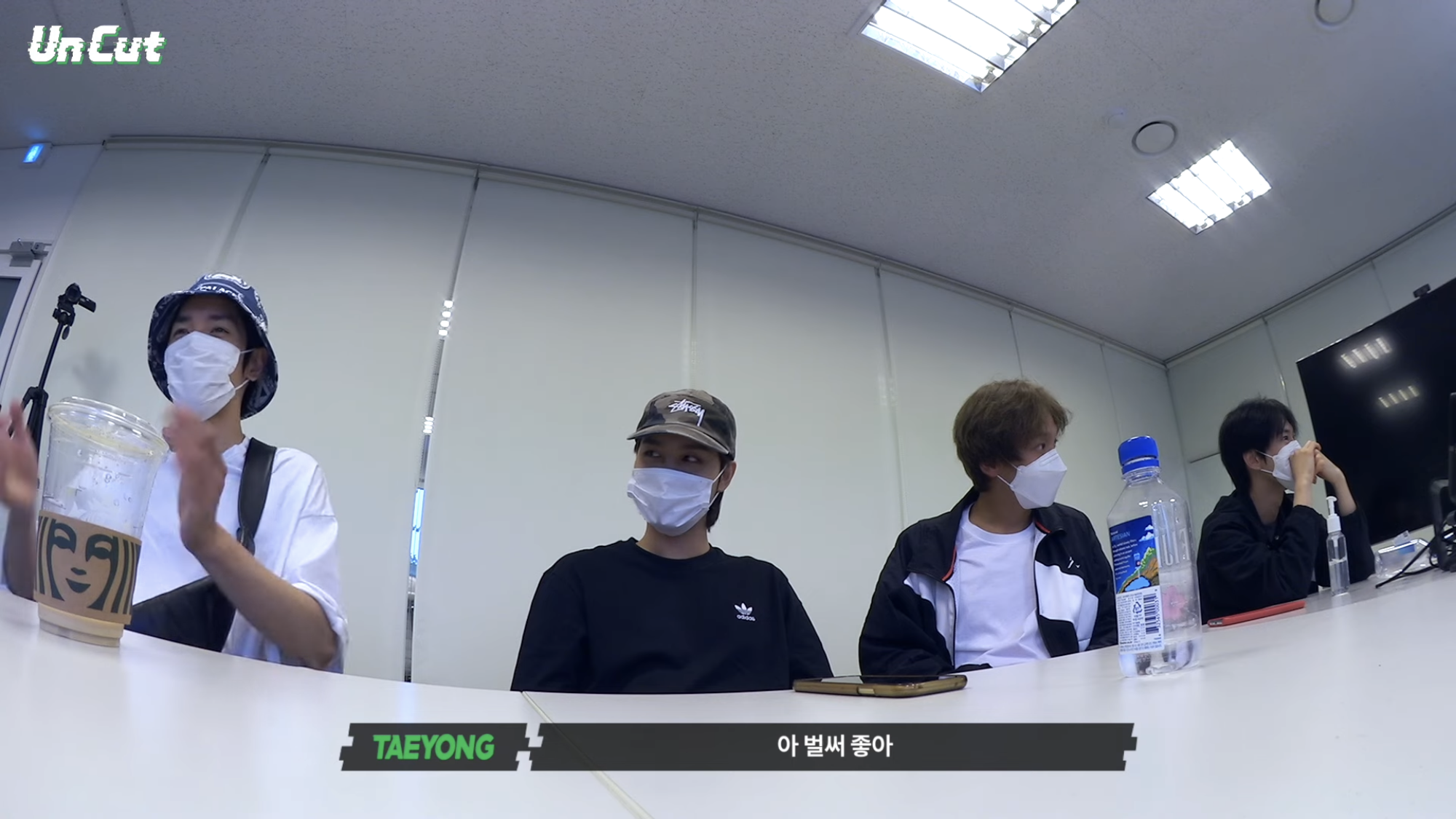 sticker 데모곡 듣고 표정관리 실패해버린 nct127 | 인스티즈