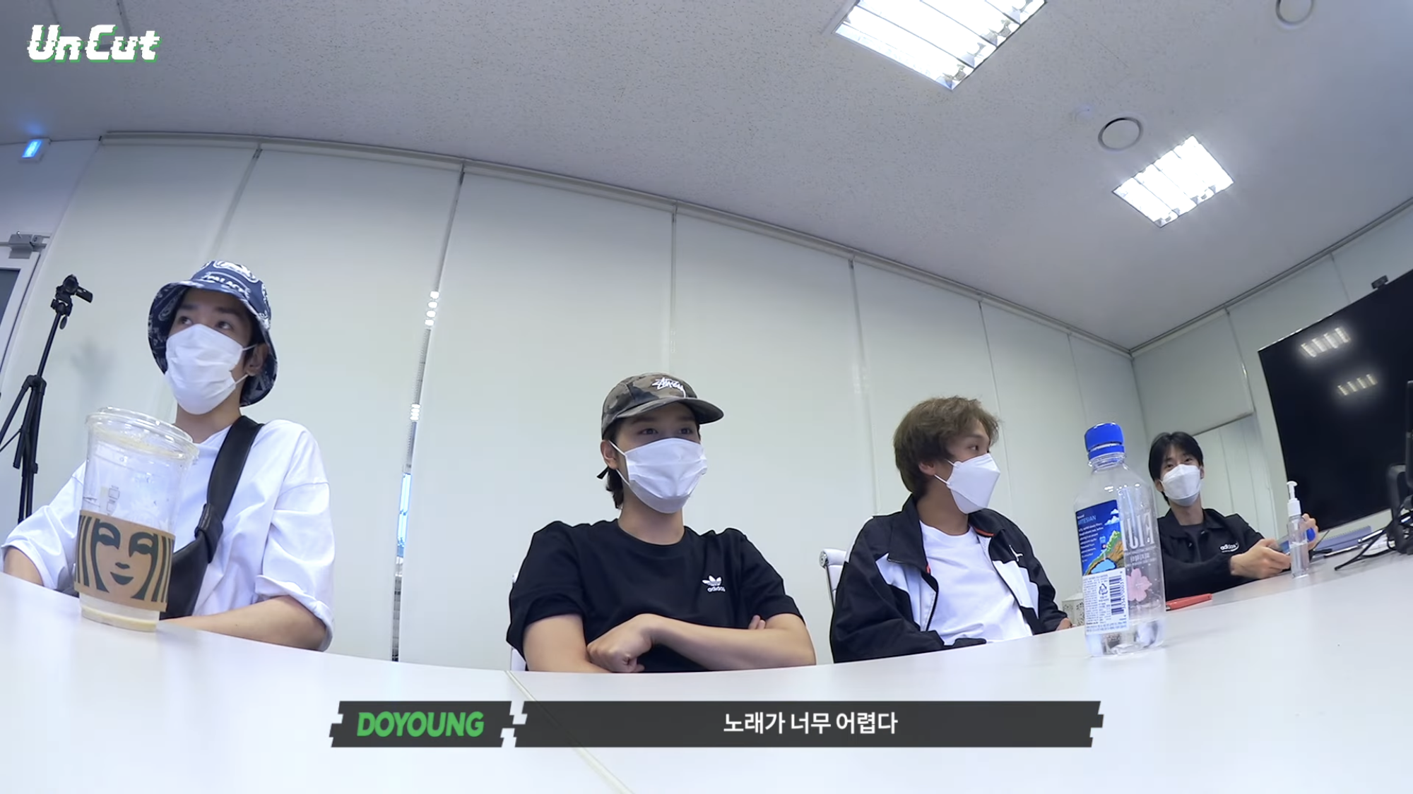 sticker 데모곡 듣고 표정관리 실패해버린 nct127 | 인스티즈