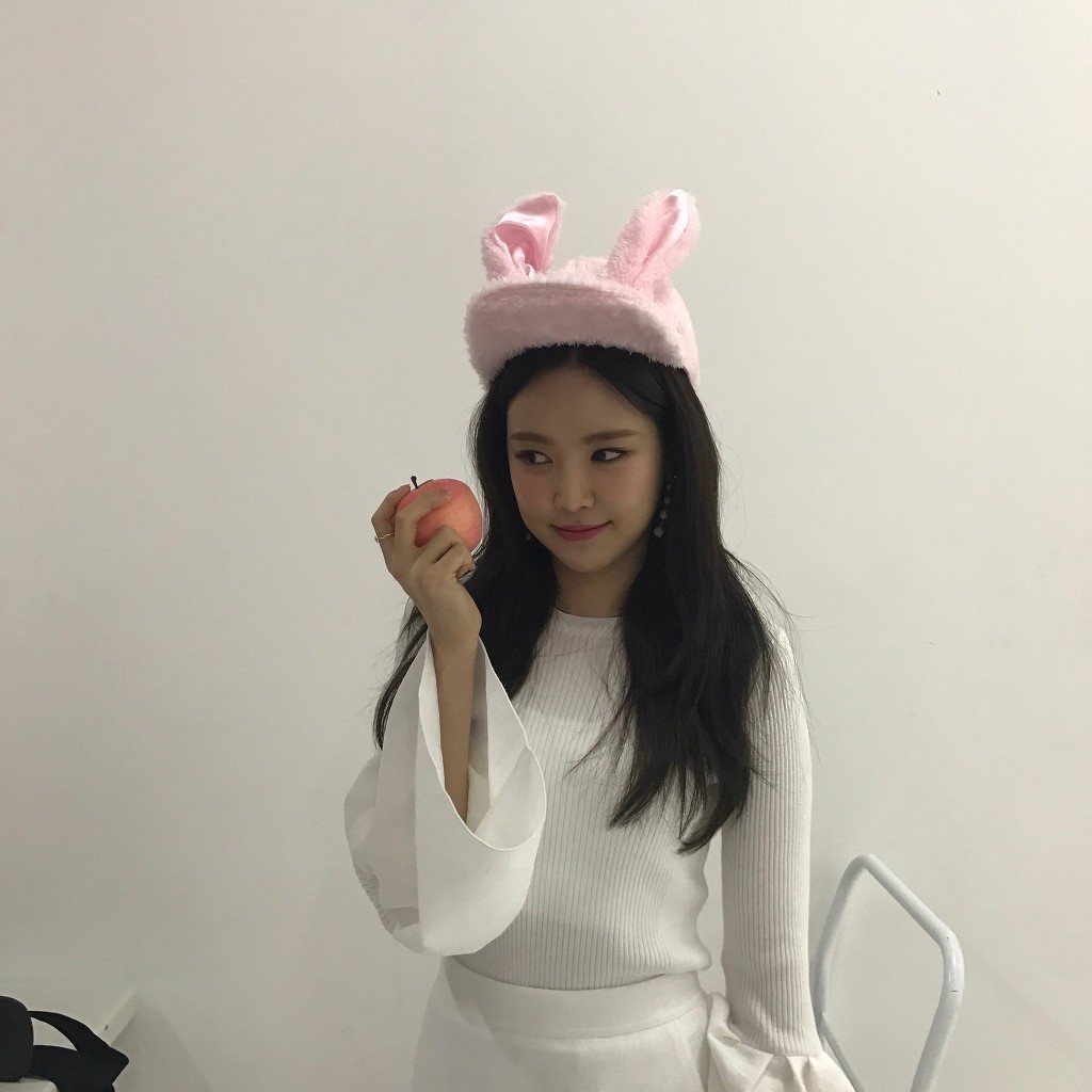 손나은 | 인스티즈