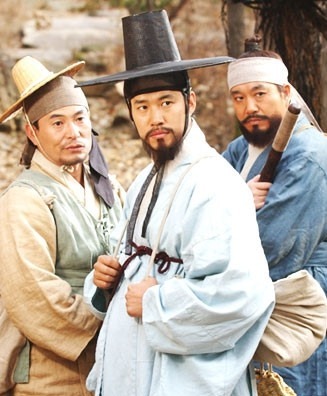 옆나라 애들이 살육광 쓰레기들과 살인청부업자들을 홍보할 때 우리가 홍보했으면 하는 것 | 인스티즈