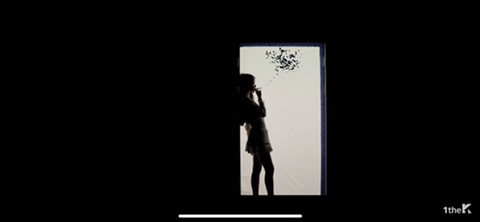 본인을 향한 성적대상화를 정면 돌파했는데도 로리타라고 욕먹은 아이유 스물셋 | 인스티즈