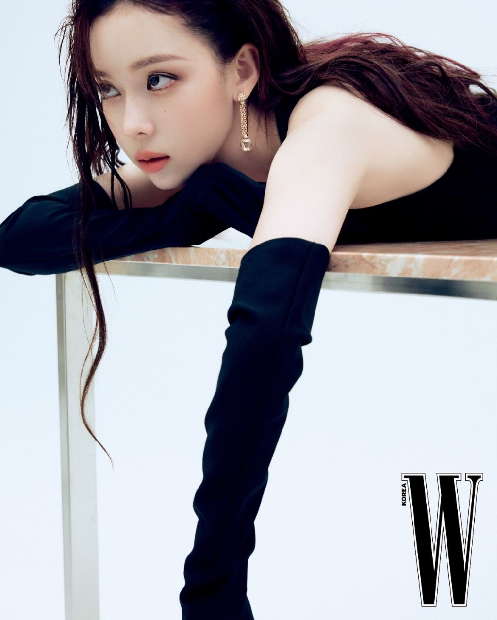 W korea 5월호 에스파 윈터 포멜라토 화보 | 인스티즈