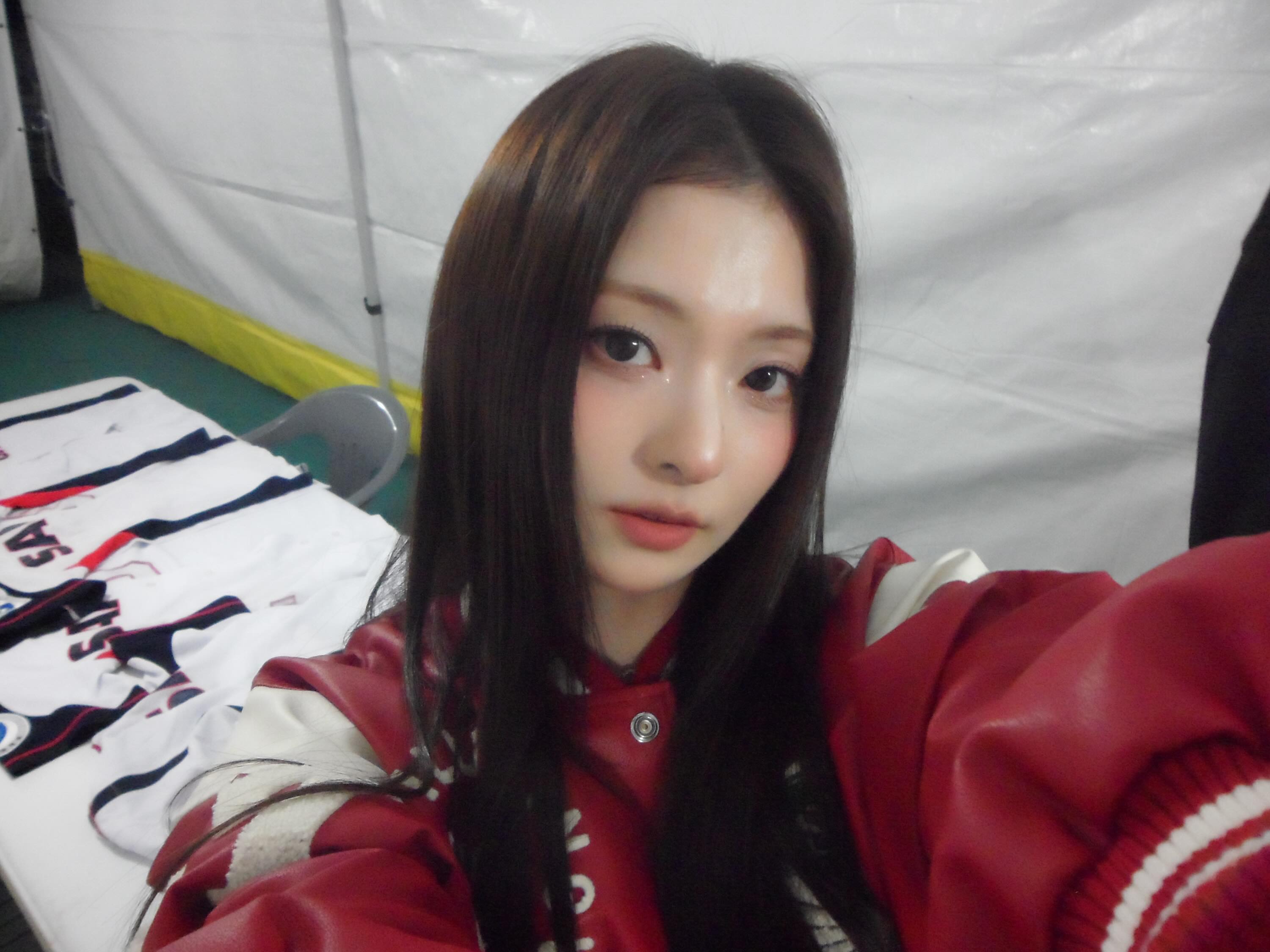 은근 느낌있다는 프로미스나인 이나경 얼굴 근황.jpg | 인스티즈