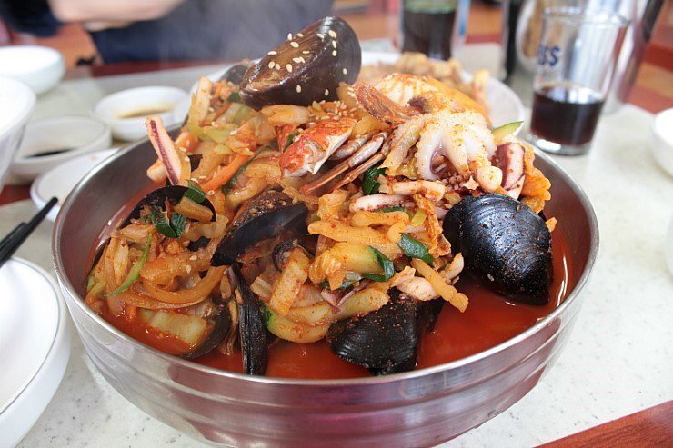인스타감성과 거리가 먼 강릉 현지인 맛집.jpg | 인스티즈