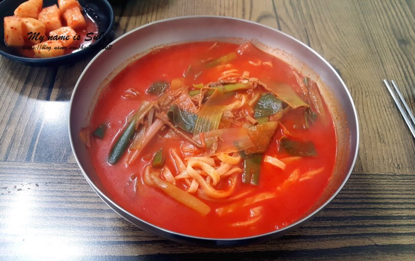 인스타감성과 거리가 먼 강릉 현지인 맛집.jpg | 인스티즈