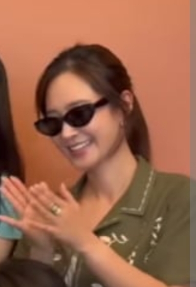 소녀시대 유리 선글라스 가격.jpg | 인스티즈