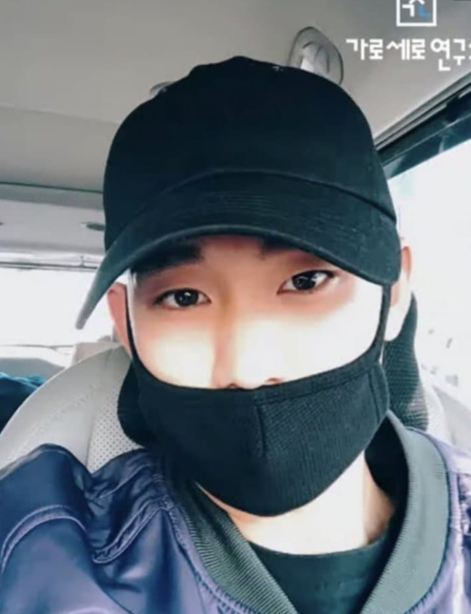 방금 추가로 공개된 김수현 군시절 김새론 카톡 | 인스티즈