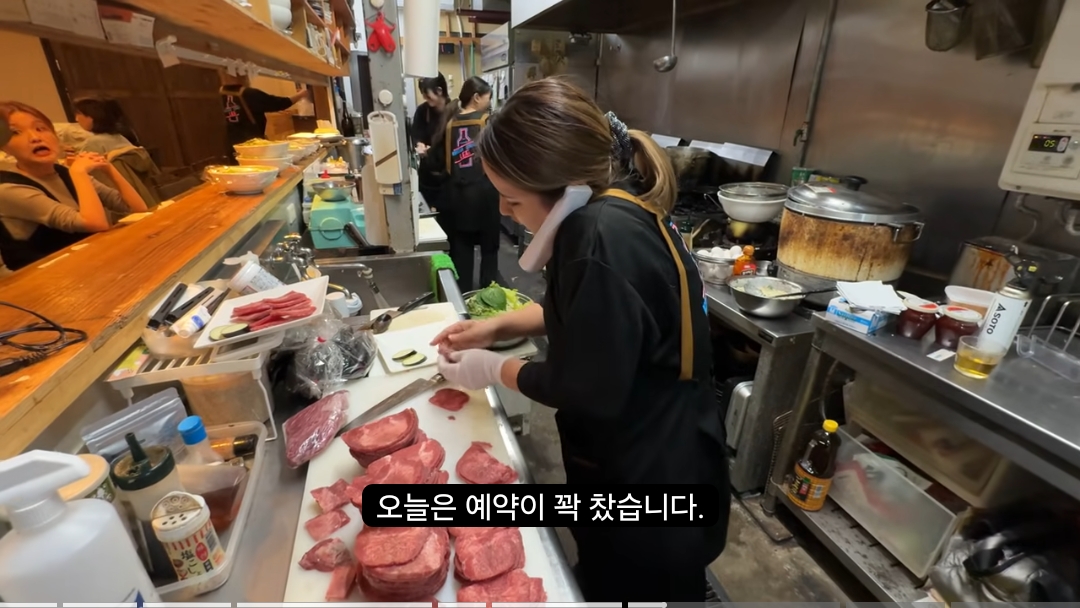 24살 일본 여성이 운영하는 한국 음식점...jpgif | 인스티즈