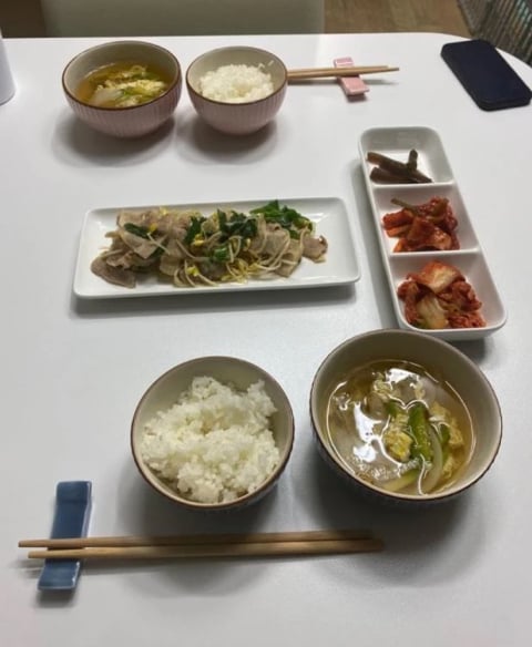 한국인 남편에게 '생활비 30만원' 받는 일본인 아내가 차려준 밥상 (사진) | 인스티즈