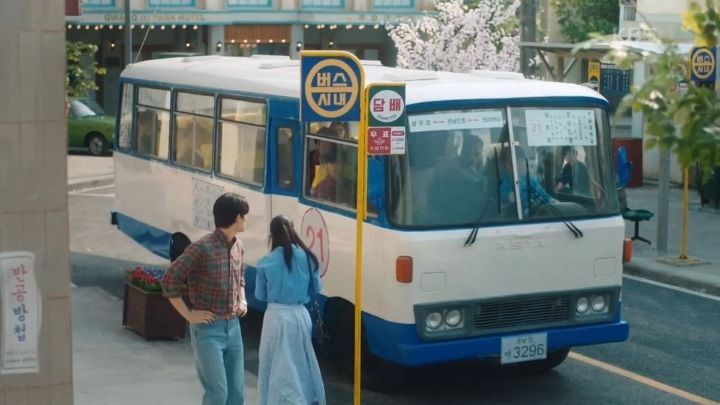 클리셰라 더 설레는 오월의 청춘.gif | 인스티즈