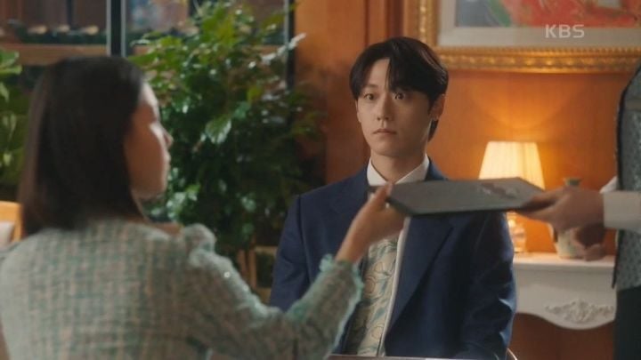 클리셰라 더 설레는 오월의 청춘.gif | 인스티즈
