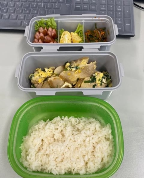 한국인 남편에게 '생활비 30만원' 받는 일본인 아내가 차려준 밥상 (사진) | 인스티즈