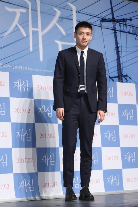톰브라운이 원래 추구하는 핏 | 인스티즈