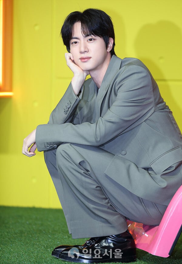 최근 방탄 진이랑 닮았다는 말 나오는 배우 | 인스티즈
