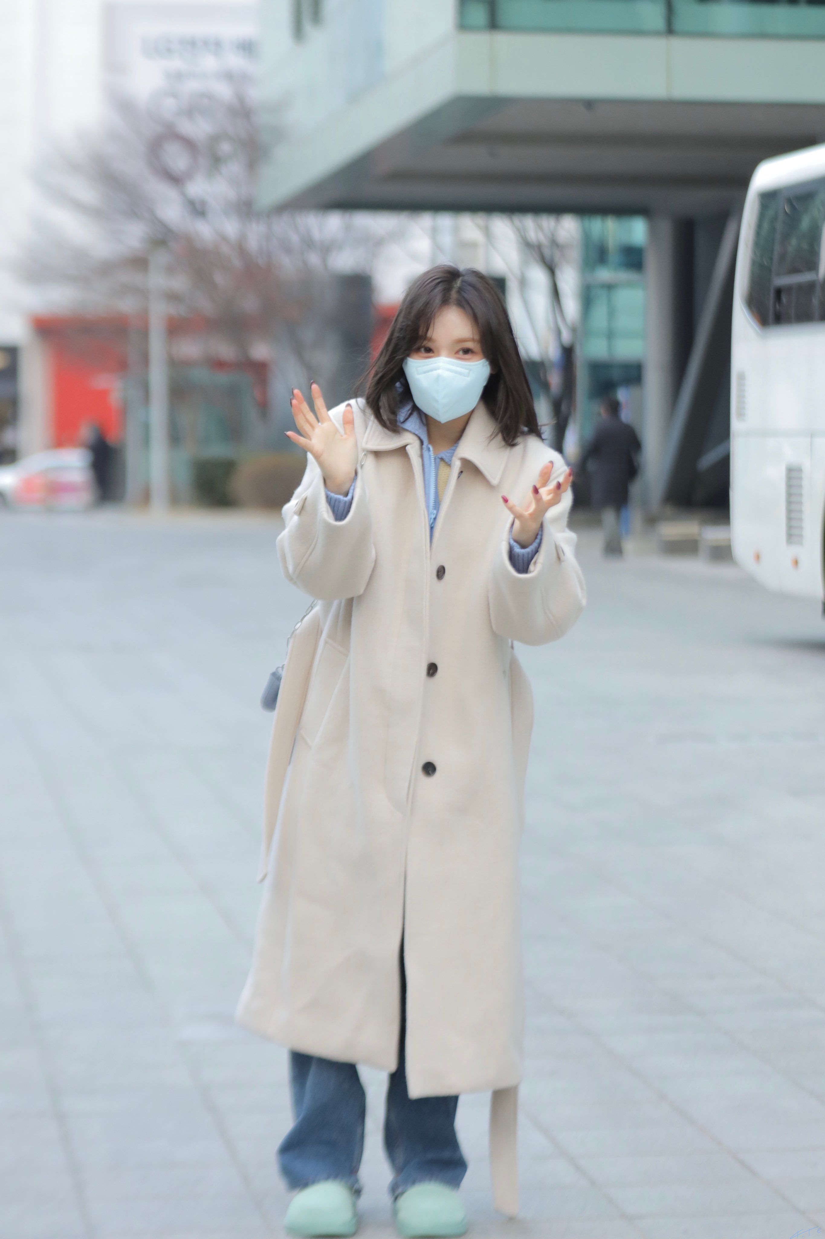 무슨 옷 입을지 모르겠으면 웬디 출근길 보면 됨 | 인스티즈