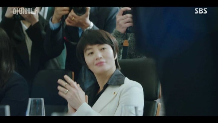 네일아트 ...네일은 잘 칠하지 않는 배우 김혜수 | 인스티즈