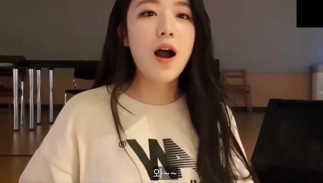 상습적으로 못생겼다고 하는 악플러를 본 슈화 반응 | 인스티즈