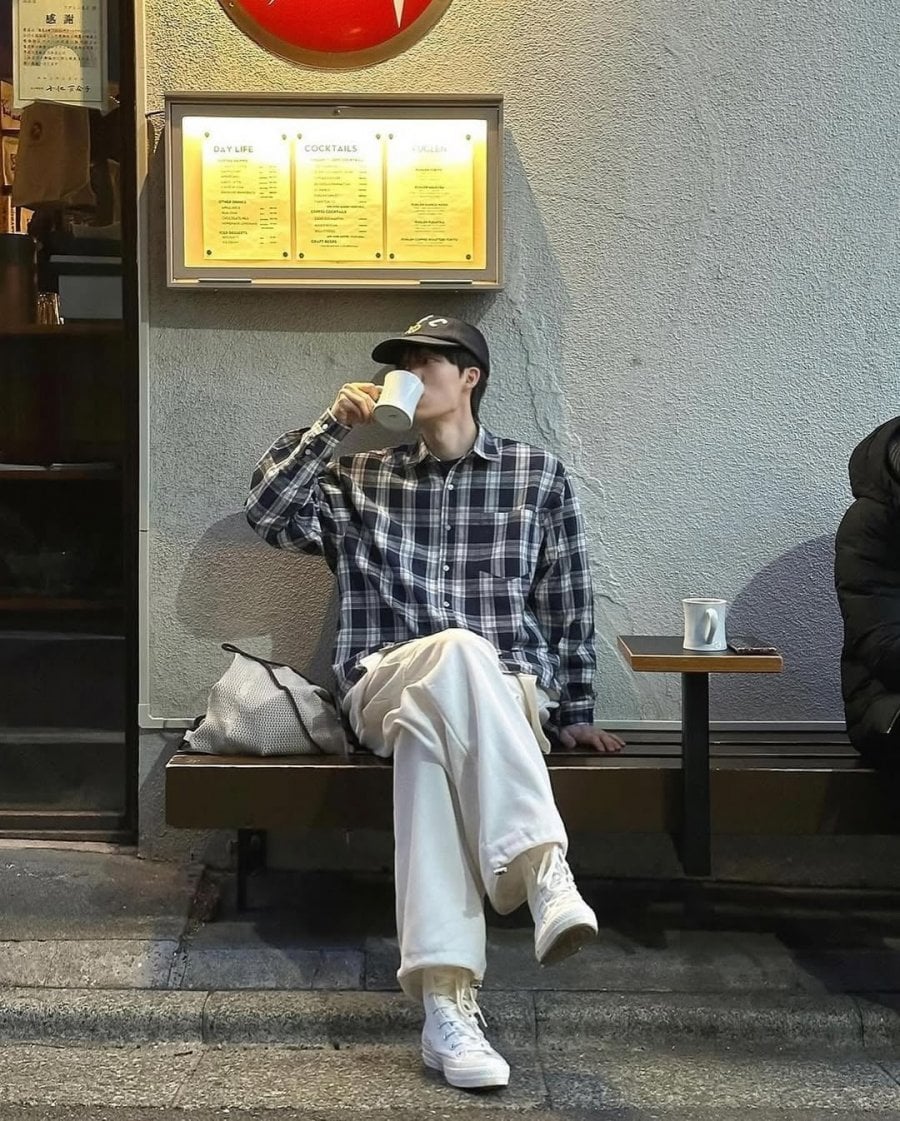 남자들 사진 포즈 잡기 애매할때 꿀팁 | 인스티즈