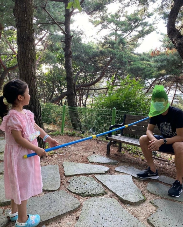 한혜진 기성용 가족사진.JPG | 인스티즈