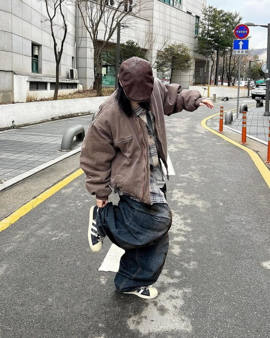 남자들 사진 포즈 잡기 애매할때 꿀팁 | 인스티즈