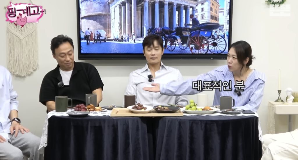 코숏 턱시도 고양이 키운다는 배우 이성민 | 인스티즈
