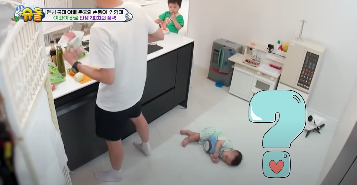 [슈돌] 순둥이 정우가 짜증난 이유 (은우동생) | 인스티즈