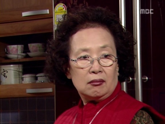 [거침없이하이킥] 민호 외할머니와 자기가 비교되는 것 같아서 슬픈 문희 | 인스티즈