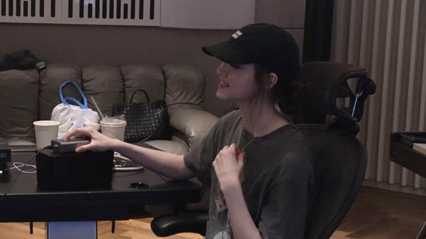 멤버들끼리 서로 디렉 봐줬다는 미야오 신곡 띠로리.jpg | 인스티즈