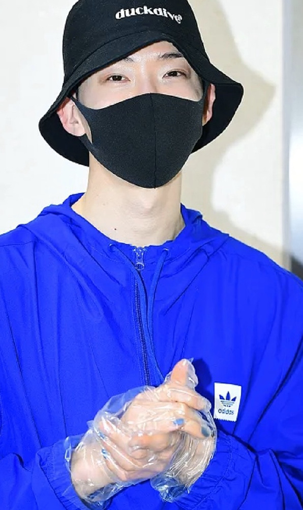 투표인증샷 레전드 김의성,조권 | 인스티즈