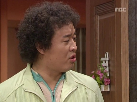 [거침없이하이킥] 순재 인감도장 들고 도주한 범이ㅋㅋㅋㅋㅋㅋㅋ.jpg | 인스티즈
